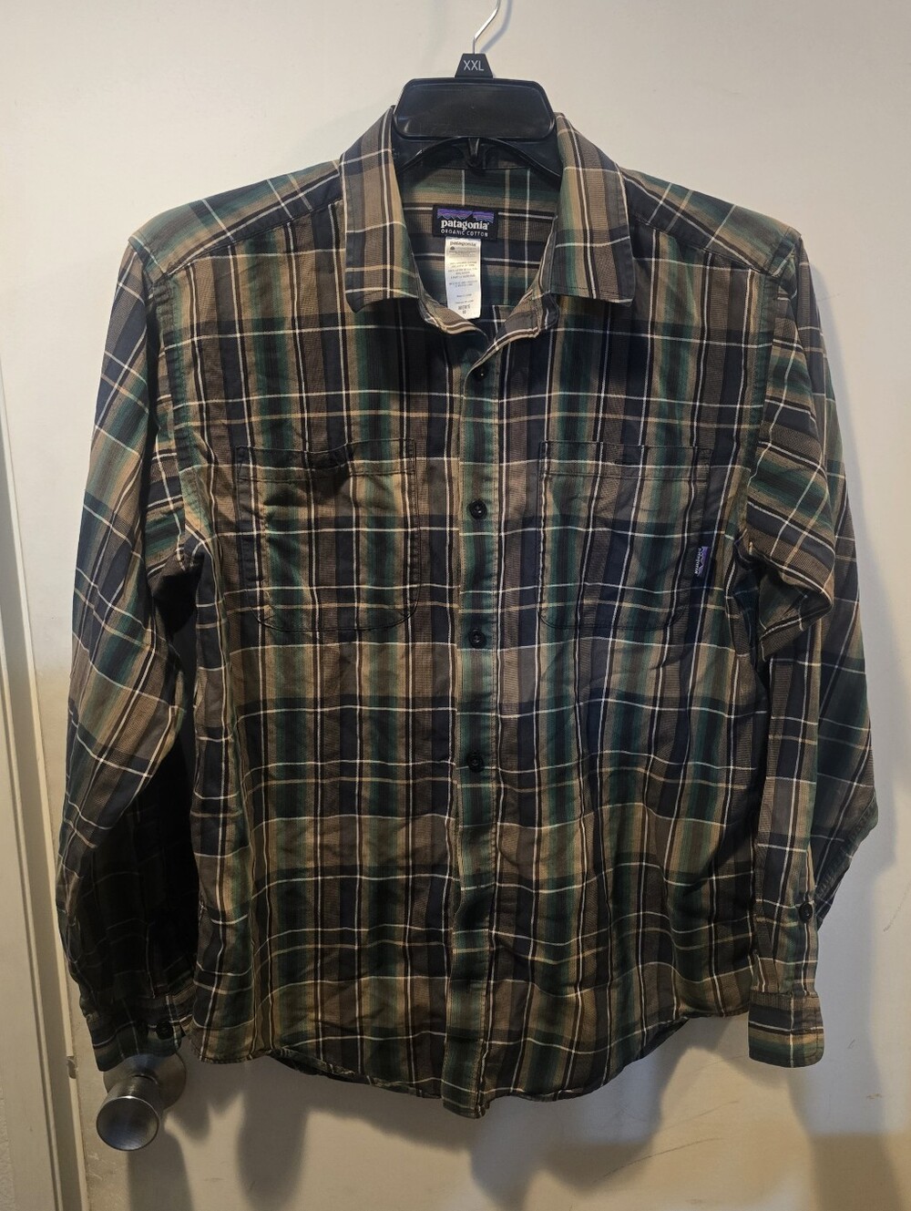 Patagonia Men's Olive and Dark Green Plaid Button-Down Shirt - Picture 1 of 4